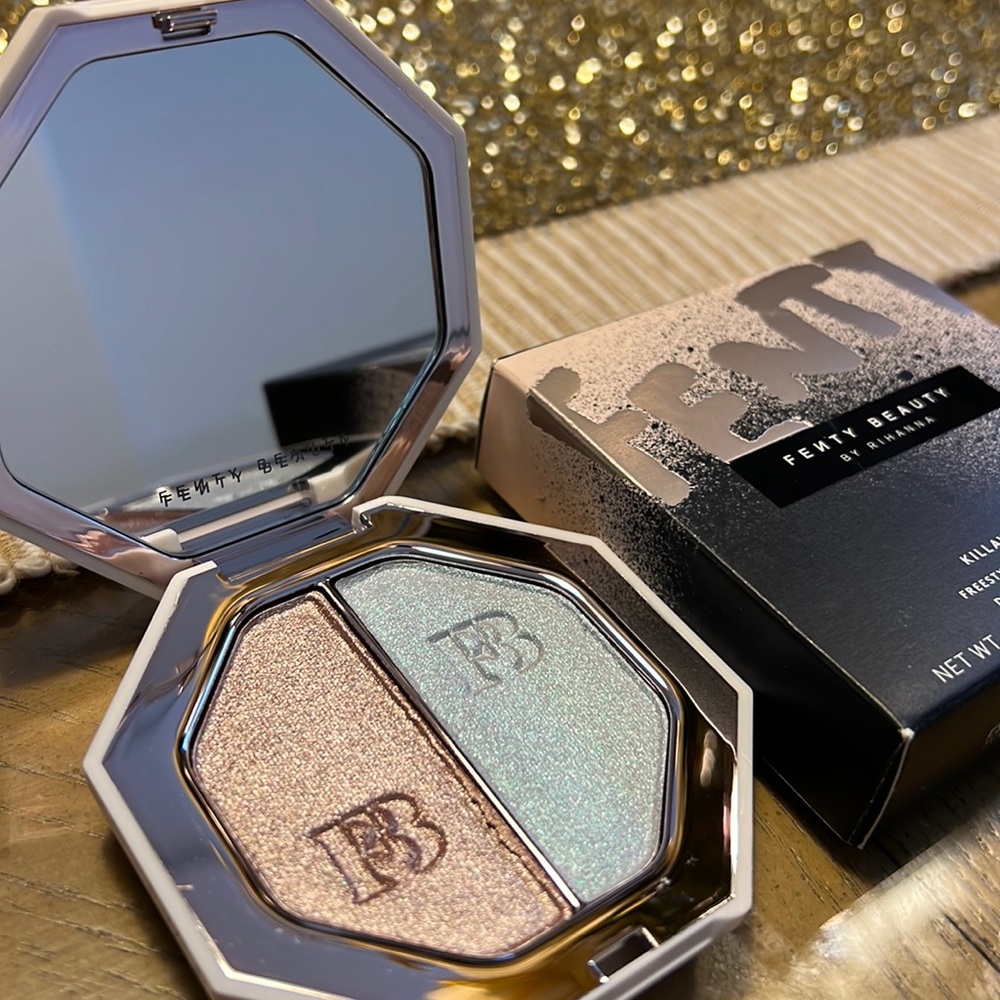 -FENTY BEAUTY. Freestyle Highlighter Duo (KILLAWATT FOIL)
